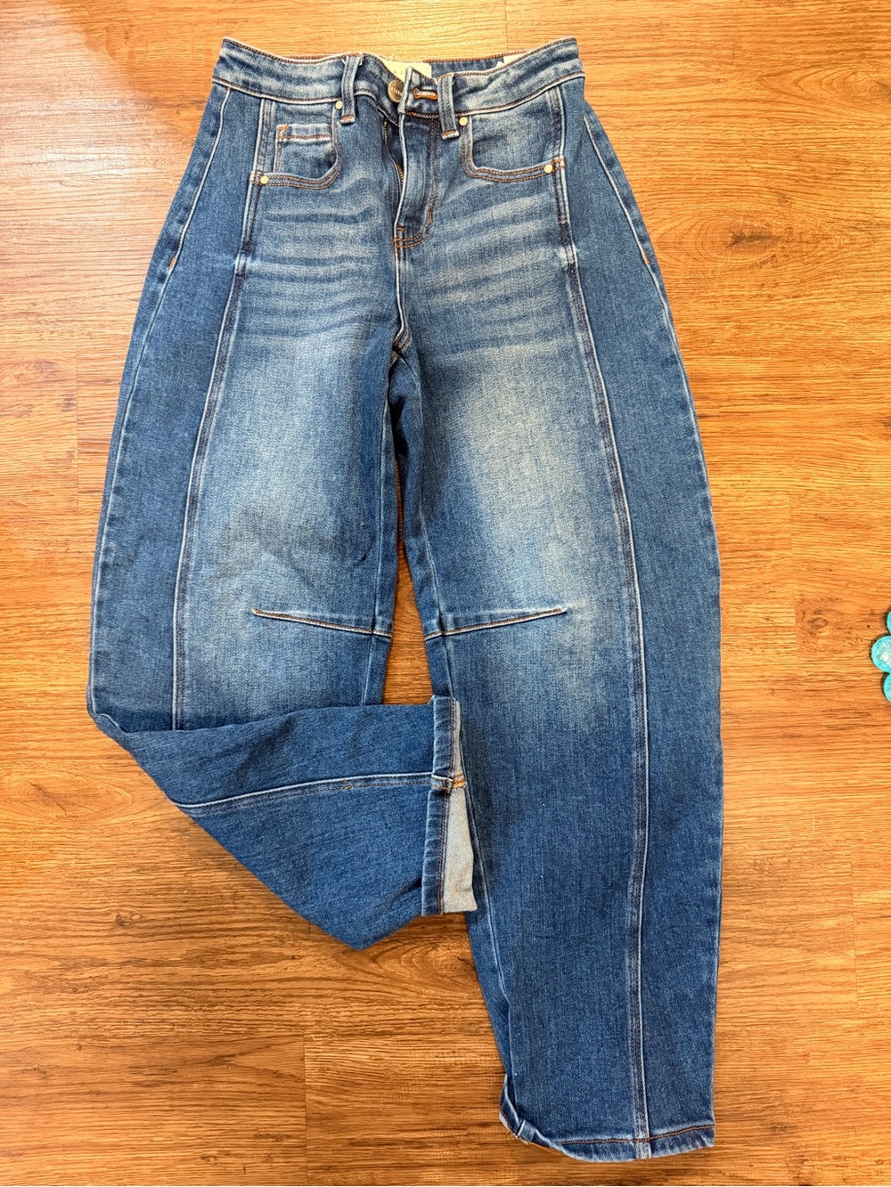 RISEN Barrel Jeans